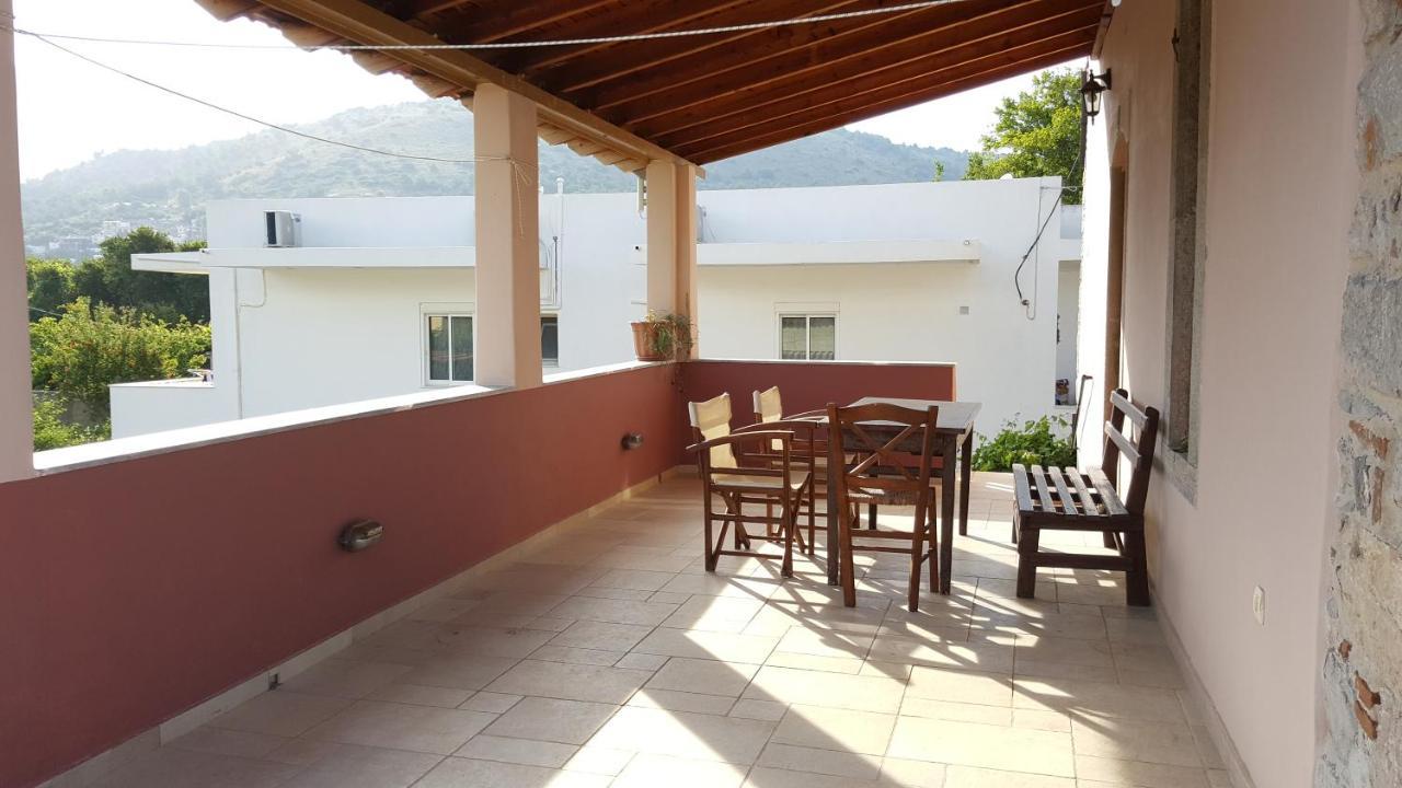 Agroktima Apartment Marmaron  Exterior photo